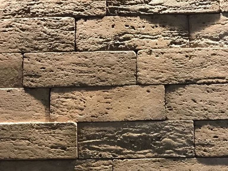 Travertine-Bricks-Mud